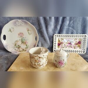 Vintage Decorative Plates & Cups Floral Collection of 4 Piece Porcelain Elegant